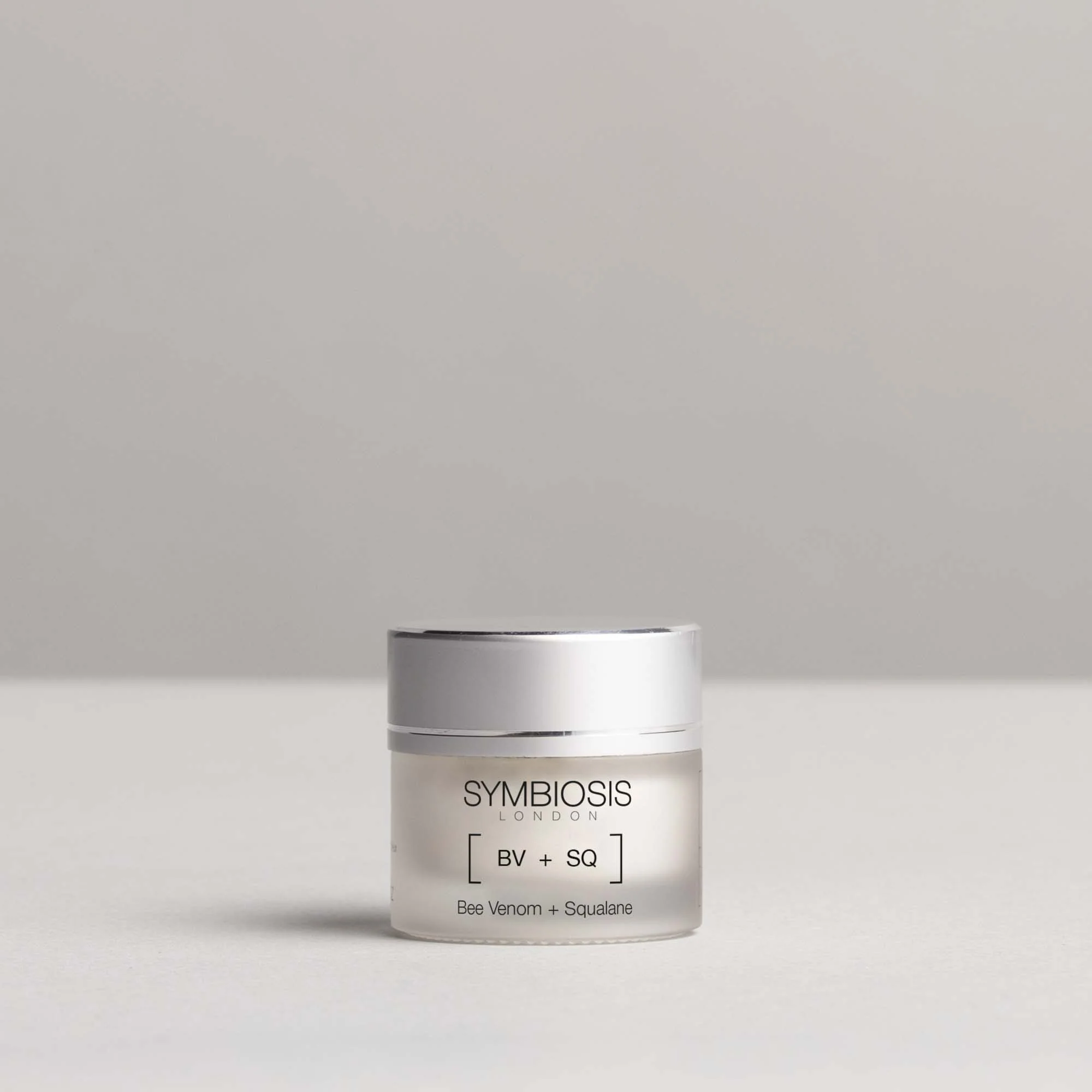[Bee Venom + Squalane] - Illuminating Age Defence Eye Contour