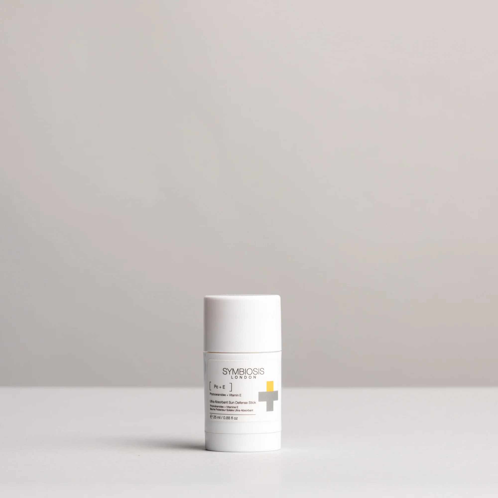 [Phytoceramides + Vitamin E] Ultra-absorbant Sun Defence Stick SPF 50