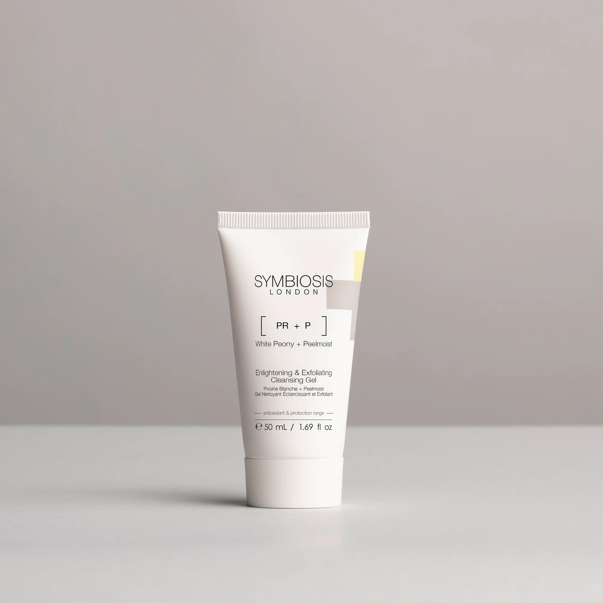 [White Peony + Peelmoist] Enlightening & Exfoliating Cleansing Gel - Image 3